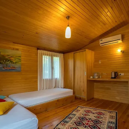 Проживание в семье Baraka House